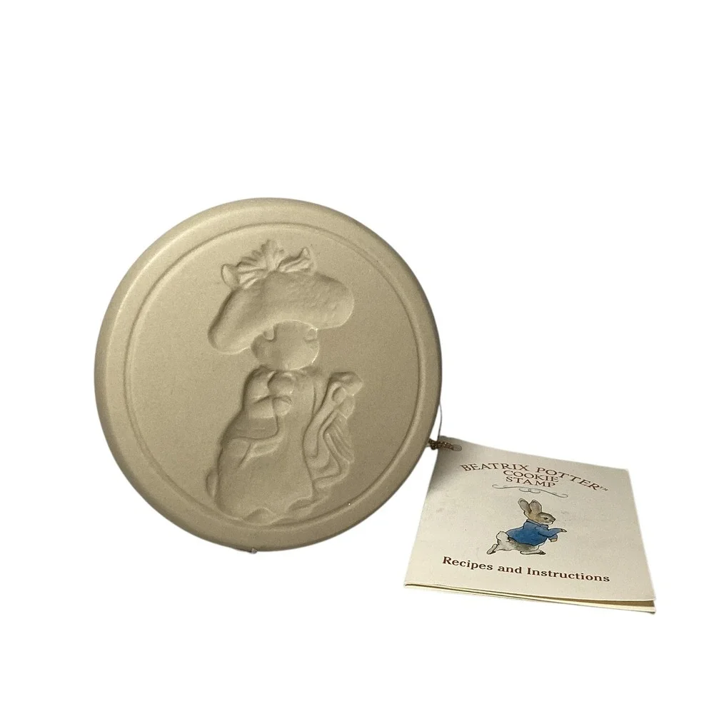 Beatrix Potter Benjamin Bunny Cookie Stamp Ceramic Figurine with Recipes 1997